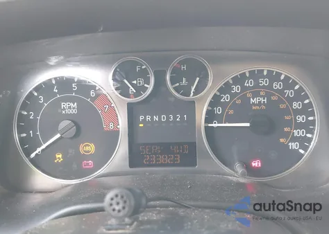 2006 Hummer H3 Suv из США, поврежденный, VIN 5GTDN136268111807